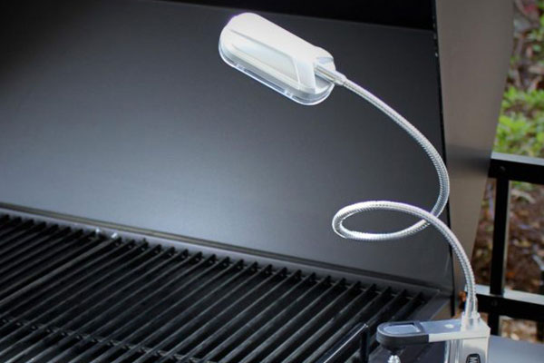 Grilling Equipment Review Manlaw Led Bbq Grill Light Manlaw Led Bbq Light Next To Grill
