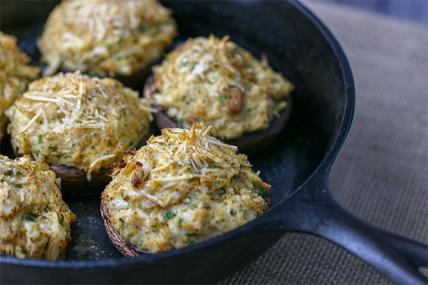 Ready to serve crab stuffed portobello mushroom caps