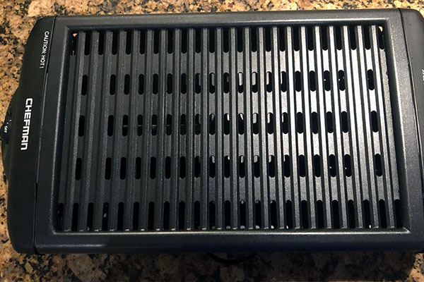 Chefman Electric Grill review, grilling surface