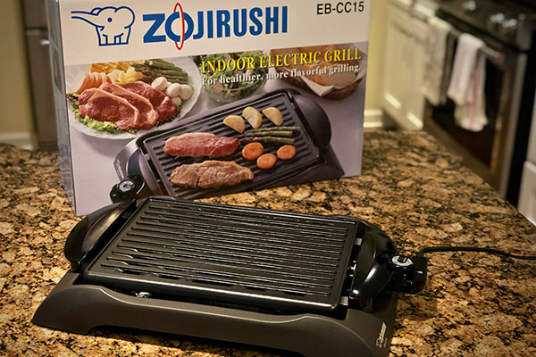 Zojirushi Electric Indoor Grill with box