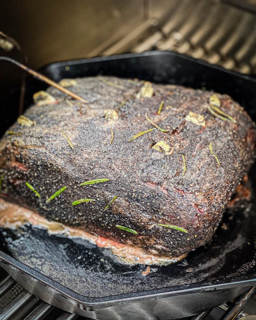 smoked prime rib on a grill