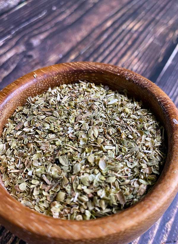 Dried oregano