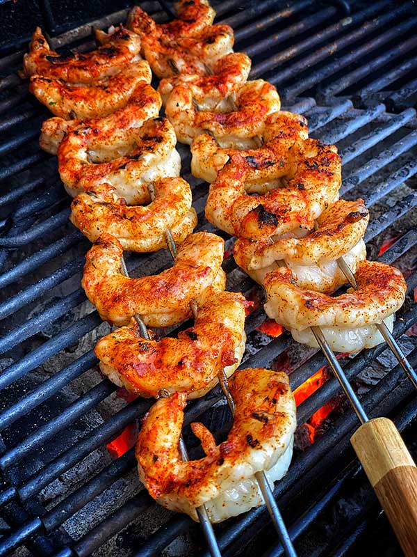 shrimp on the barbecue for Grilled Argentinian Shrimp with Fettuccine Alfredo