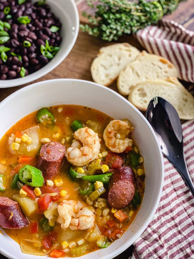 bowl of frogmore stew