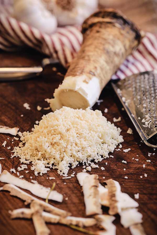 grated horseradish root