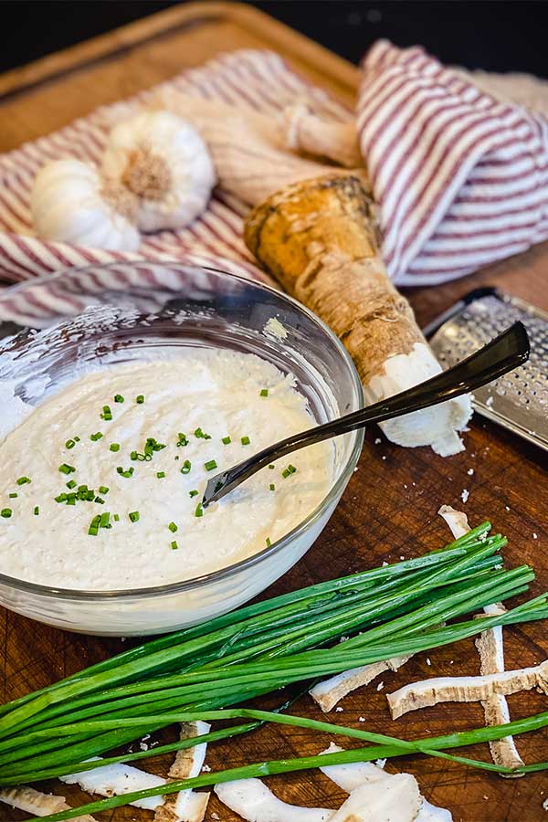 fresh homemade horseradish sauce