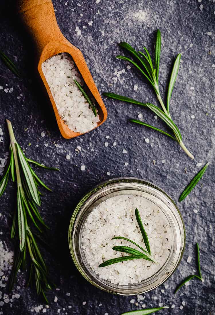 Fresh Rosemary vs. Dried Rosemary– iSpice You