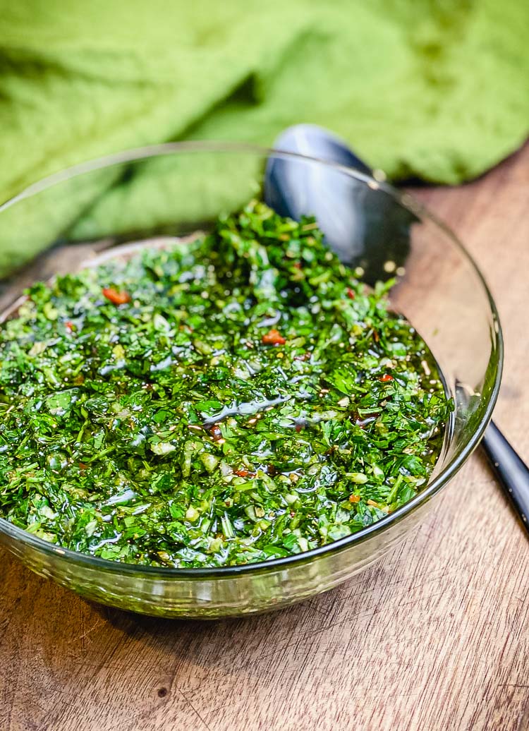 Chimichurri Sauce (Easy and Simple)