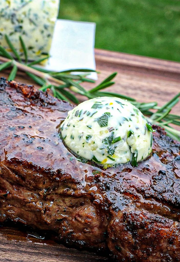 Pan Seared Steak With Compound Butter - Grillseeker