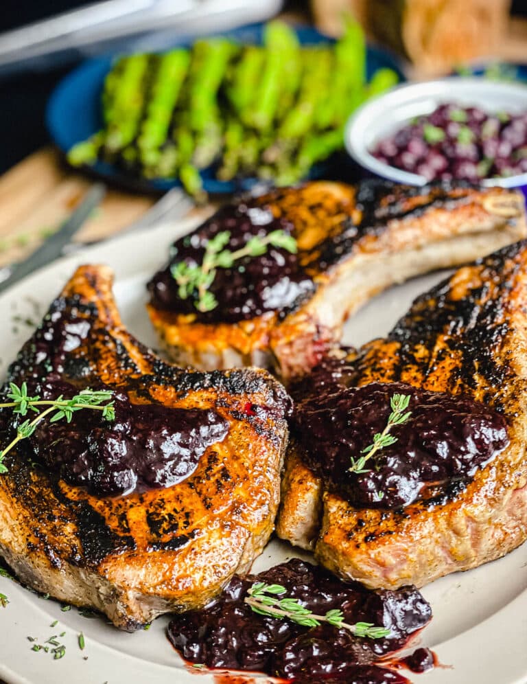 grilled pork chops with blueberry sauce