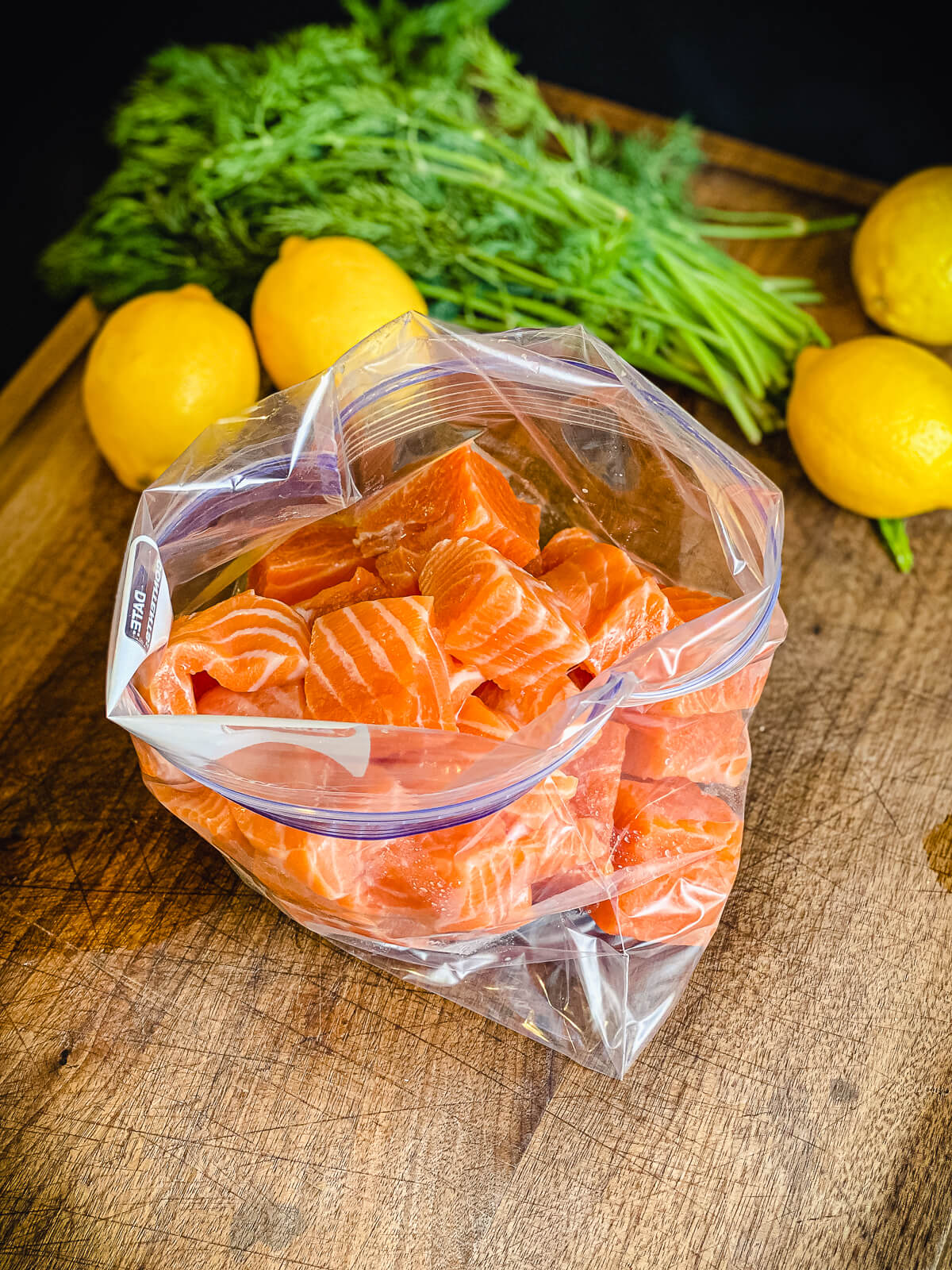 salmon in a bag for marinade to make salmon kabobs