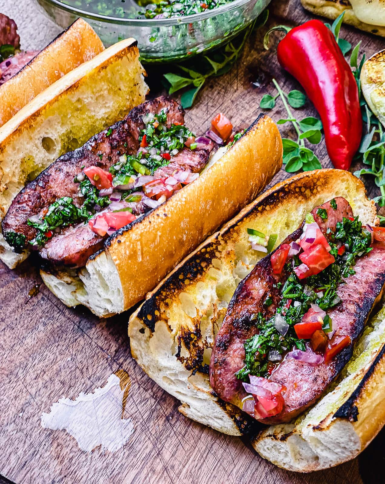 choripan sitting on a cutting board