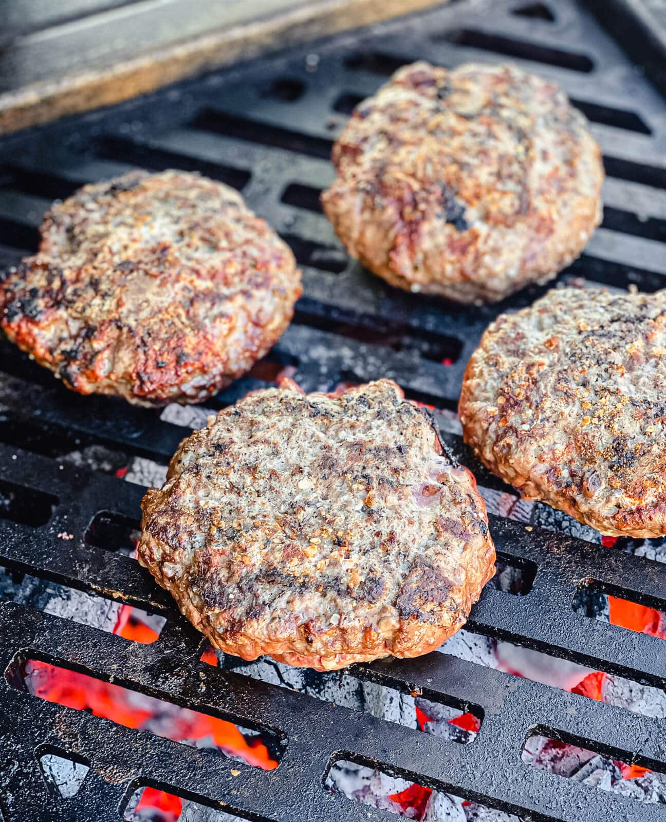 JUICY Venison Burger Recipe Grillseeker