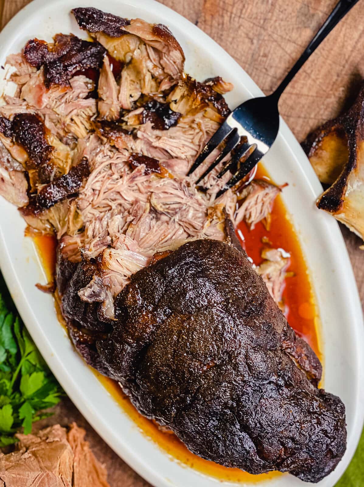 platter of bbq pulled pork