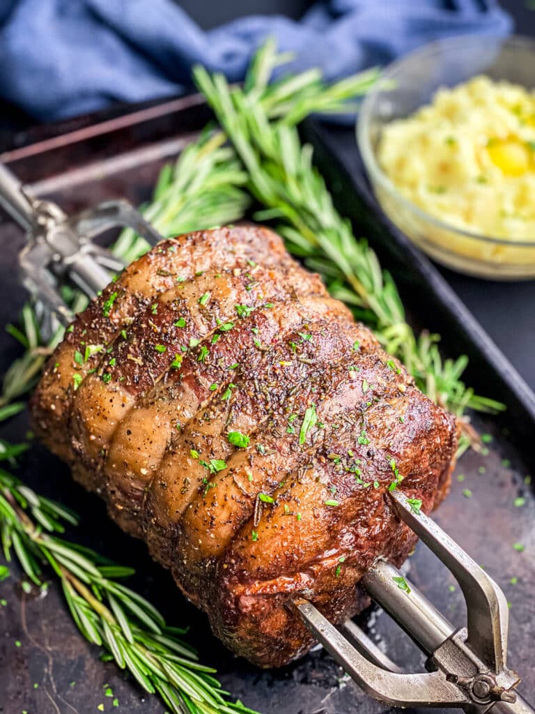 cooked prime rib on a platter