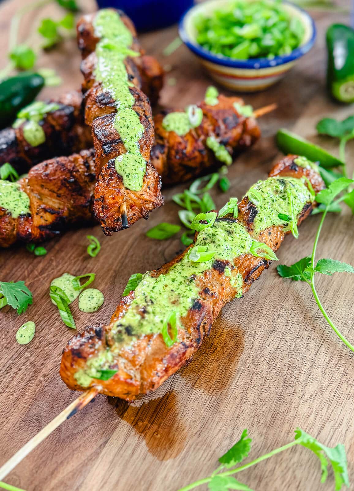 Peruvian chicken breast skewer with green sauce